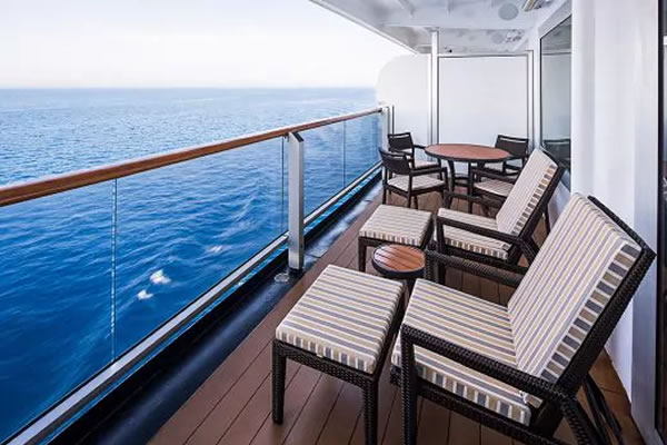 Holland America Oosterdam.jpg